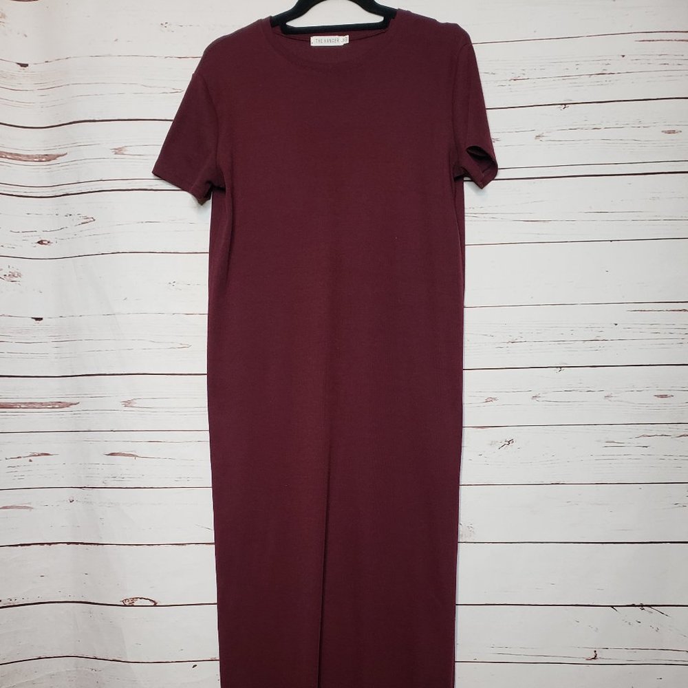 The Hanger Short Sleeve Side Slit Maxi Dress